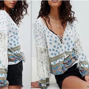 Free People Macra Maze Me Fringe Crochet Long Sleeve Bohemian Top Womens Sz M